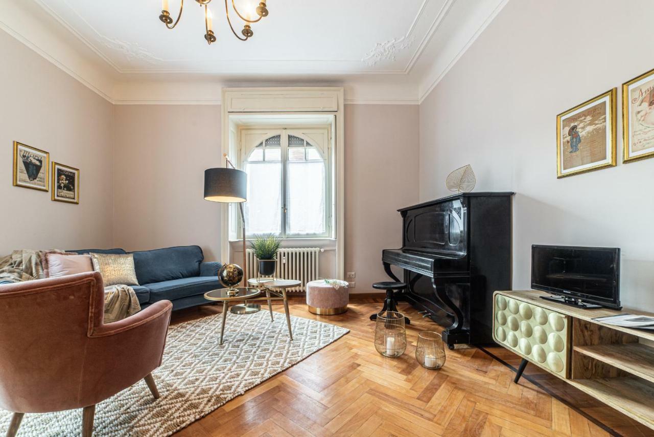 Joivy Sophisticated 3-Bed Flat With Desk Apartman Milánó Kültér fotó